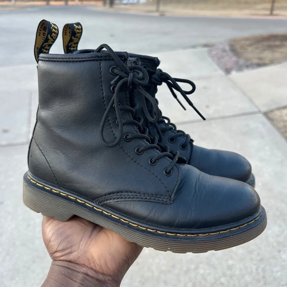 Dr. Martens Kids 1460 Softy T Leather Lace-Up Boots Kids‎ Size 3 Black
